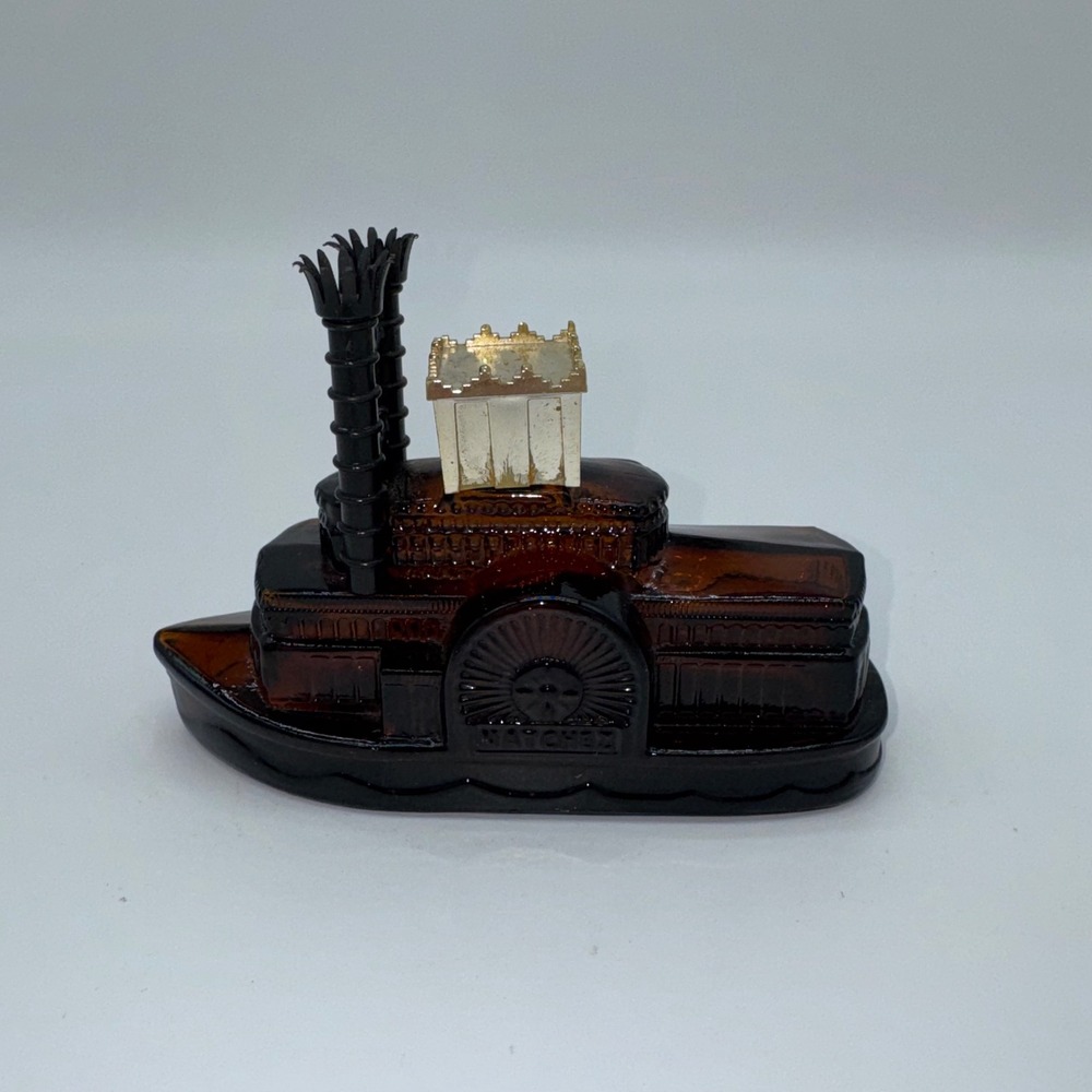 Vintage Avon Natchez‎ Side Wheeler After Shave Decanter, Collectible Boat Empty
